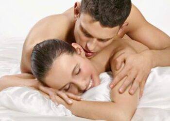 Cách Massage Cho Nàng Khiến Cuộc Yêu Nồng Nàn Hơn